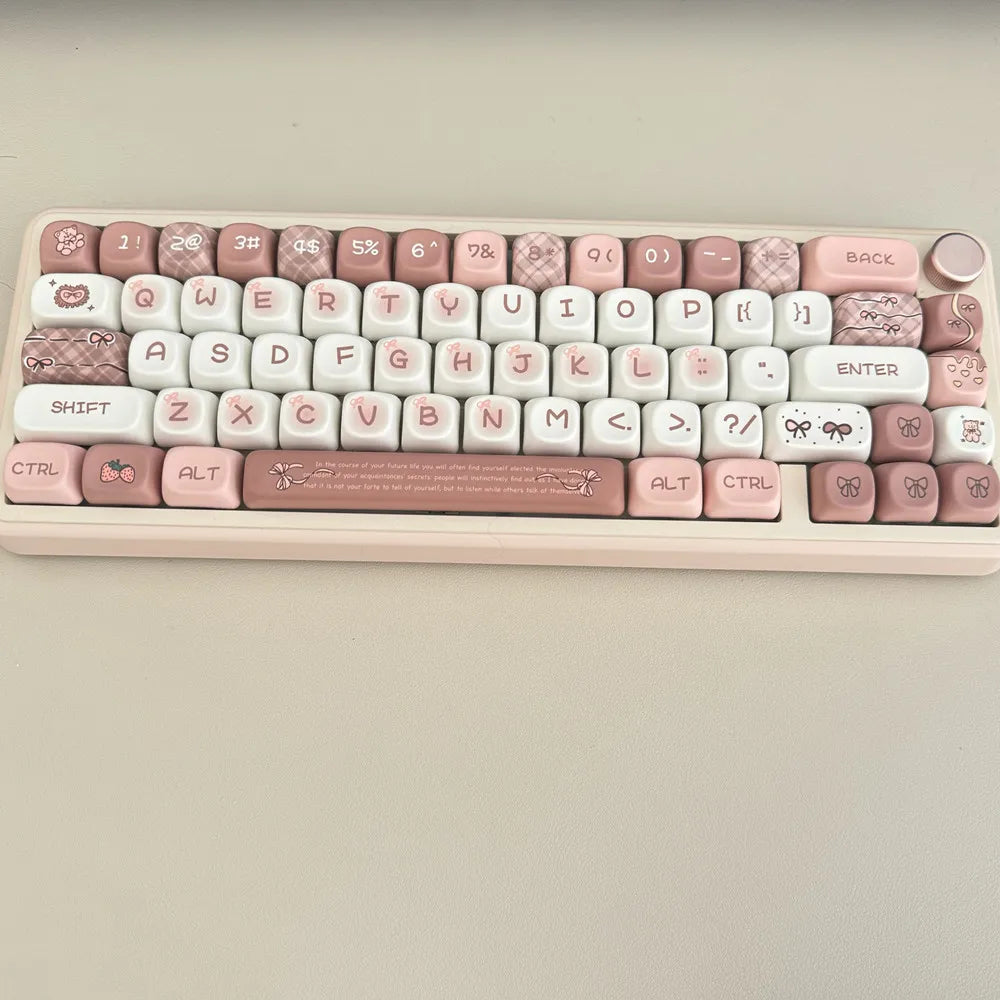 Strawberry Cocoa Keycaps 136 Keys Cherry/XOA Profile Durable PBT Dye Sublimation for Mx Switch 61/64/104/108 Mechanical Keyboard