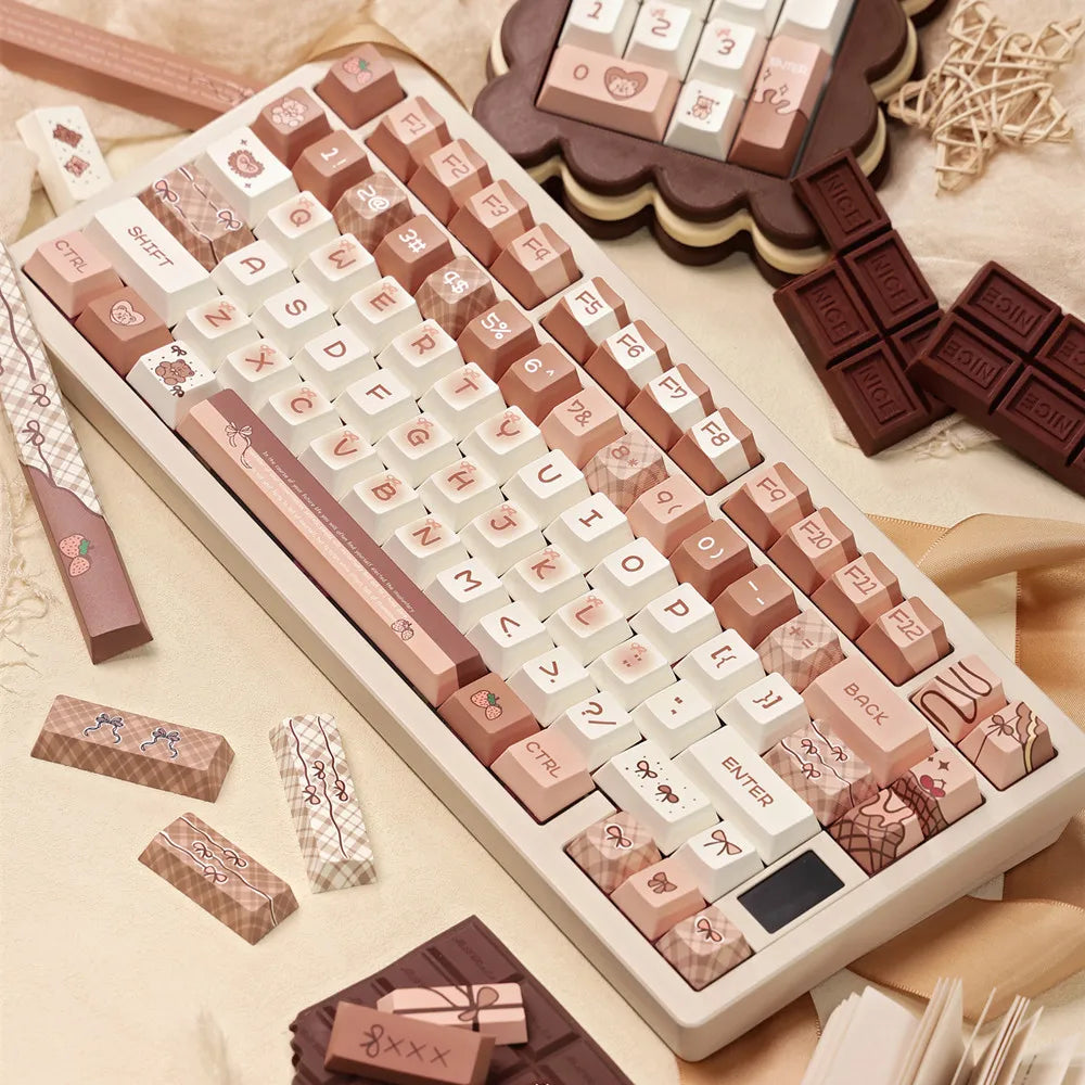 Strawberry Cocoa Keycaps 136 Keys Cherry/XOA Profile Durable PBT Dye Sublimation for Mx Switch 61/64/104/108 Mechanical Keyboard