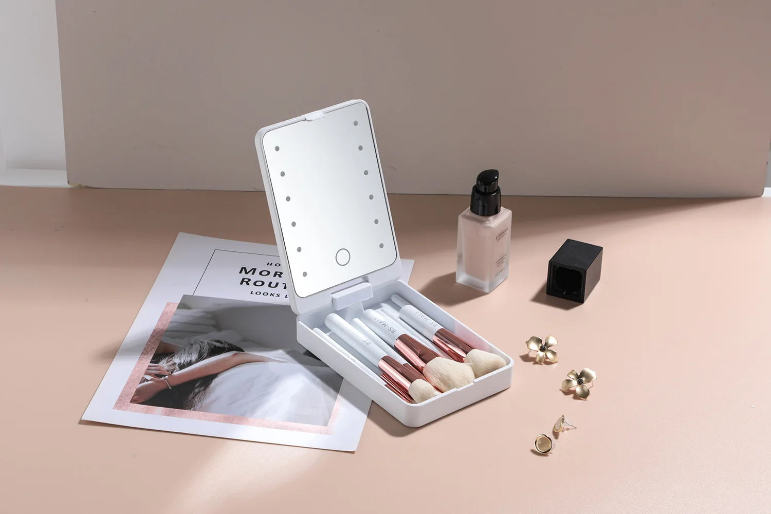 Ensemble de pinceaux de maquillage 14 pièces avec miroir éclairé, manche court Portable, lumière LED, Kit de pinceaux de maquillage rechargeables USB