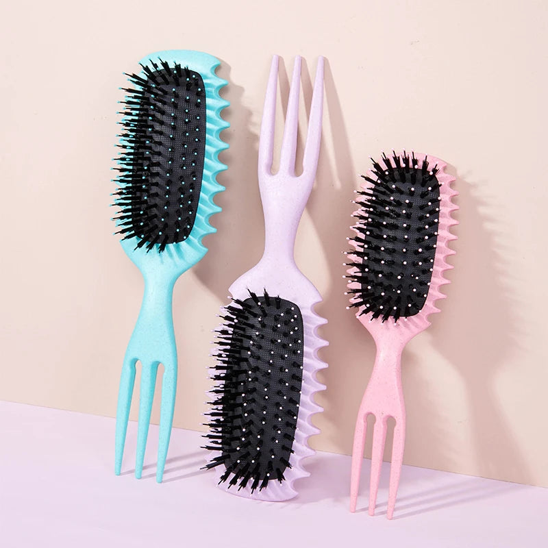 Brosse coiffante pour cheveux bouclés Candy Bursh: boucles définies sur cheveux mouillés, poils en Nylon, peigne démêlant et volumateur pour tous les types de cheveux, 1 pièce