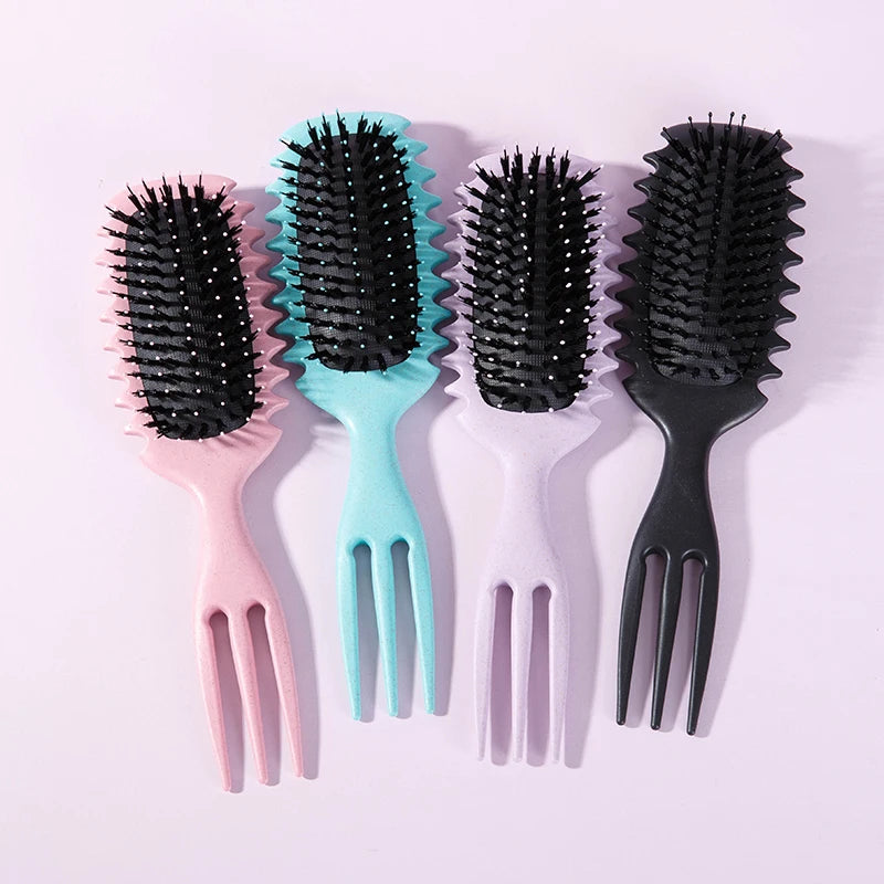 Brosse coiffante pour cheveux bouclés Candy Bursh: boucles définies sur cheveux mouillés, poils en Nylon, peigne démêlant et volumateur pour tous les types de cheveux, 1 pièce
