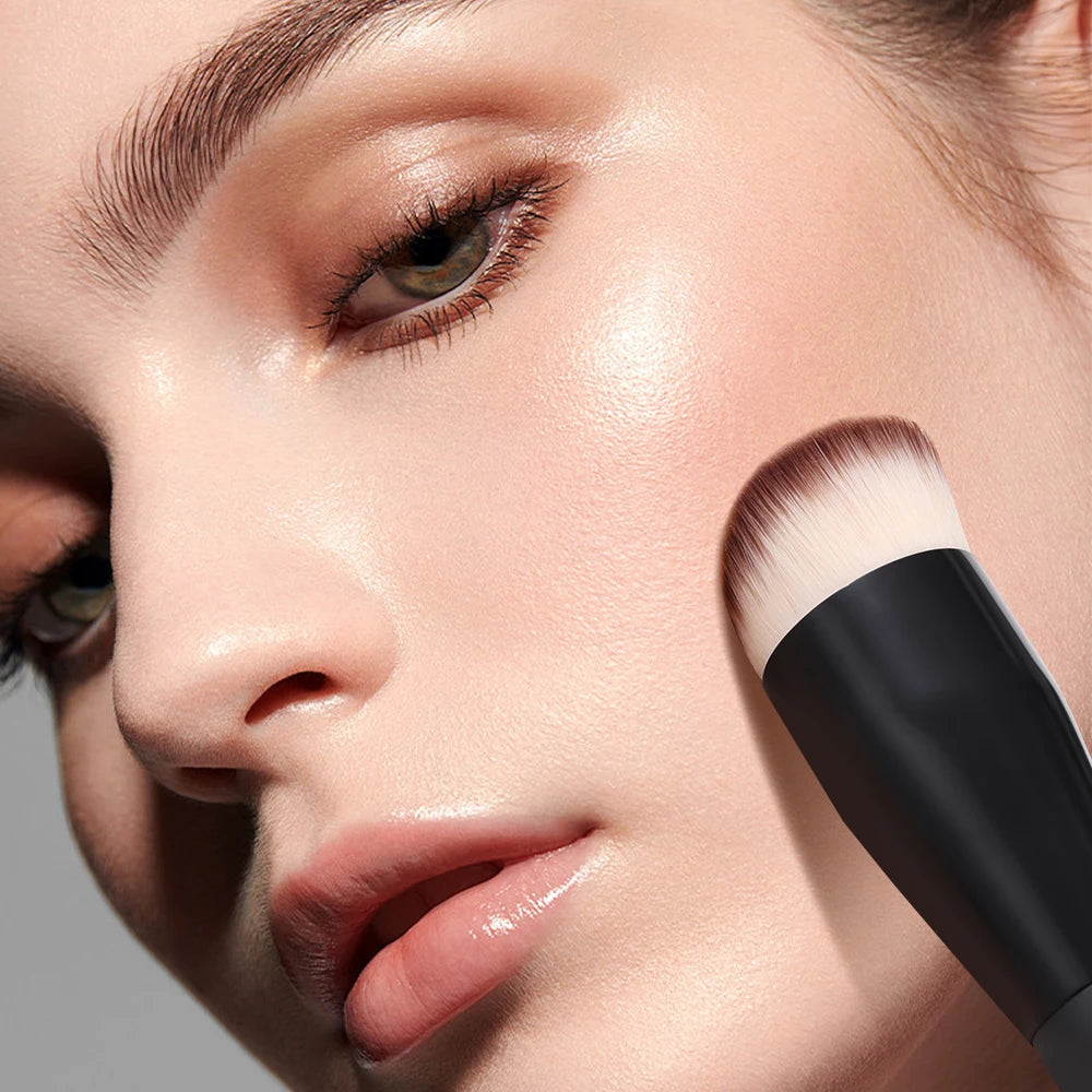 Pinceaux de maquillage, correcteur de fond de teint, couverture coudée sans couture, crème liquide synthétique, cernes, cosmétiques, brosse de Contour, outil de beauté