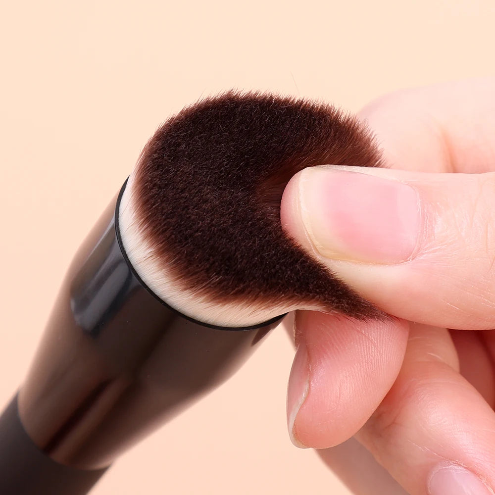 Pinceaux de maquillage, correcteur de fond de teint, couverture coudée sans couture, crème liquide synthétique, cernes, cosmétiques, brosse de Contour, outil de beauté